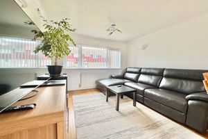 Lounge- click for photo gallery